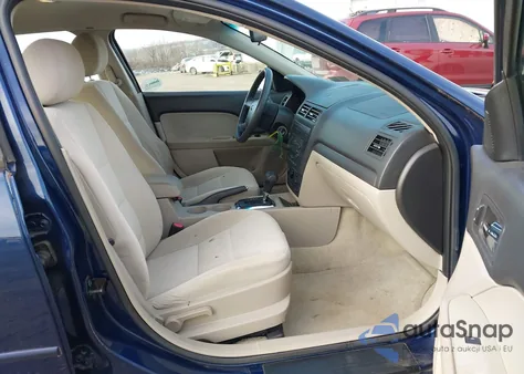 2007 Ford Fusion Se from USA, damaged, VIN 3FAHP071X7R226916